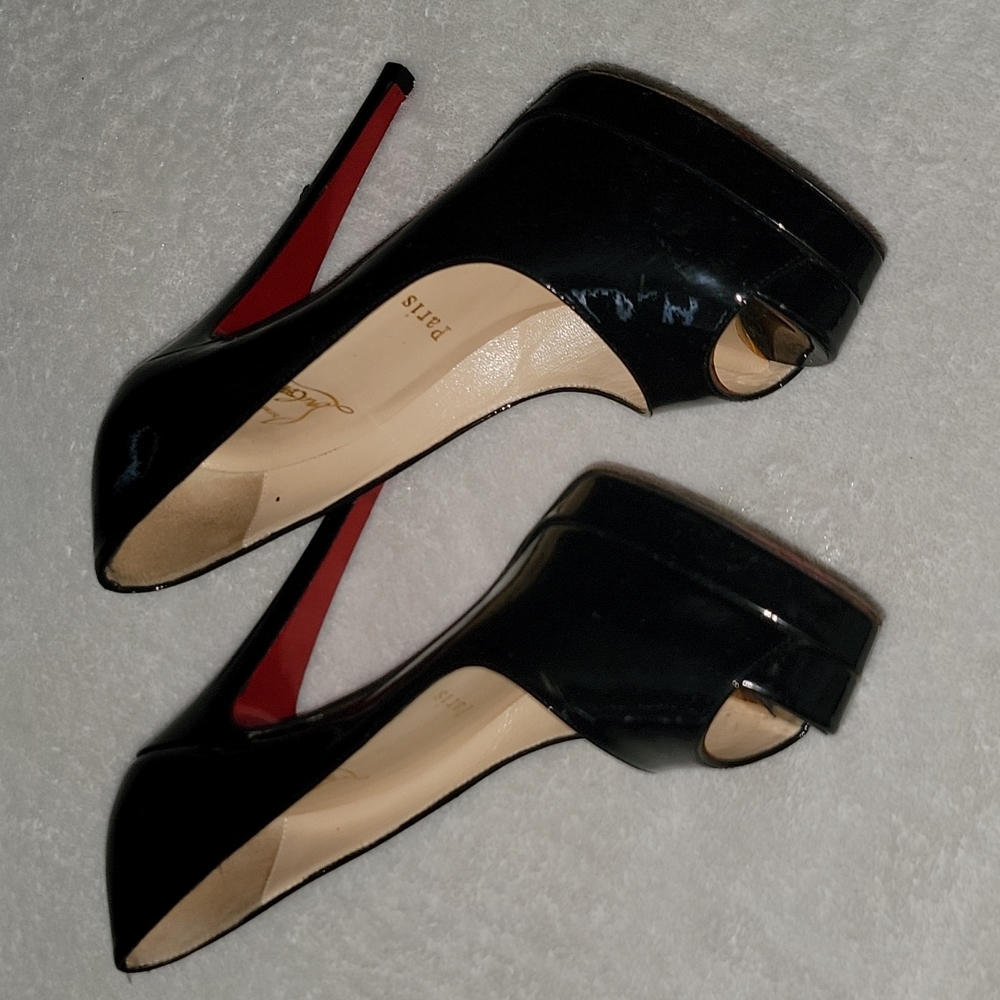 Christian Louboutin heel
